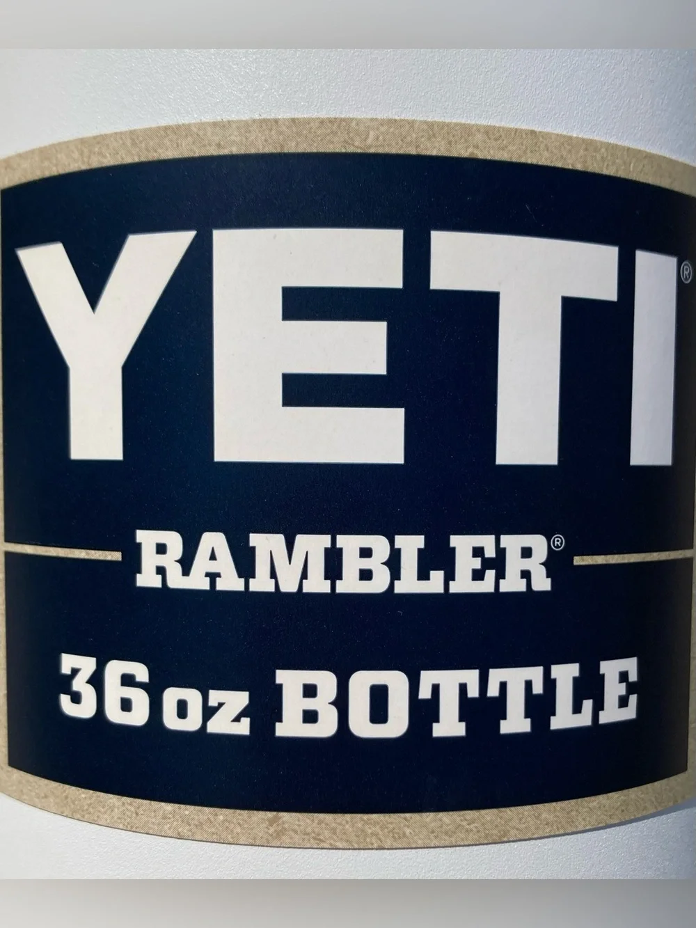 Yeti Rambler 36oz Bottle - Pearl White